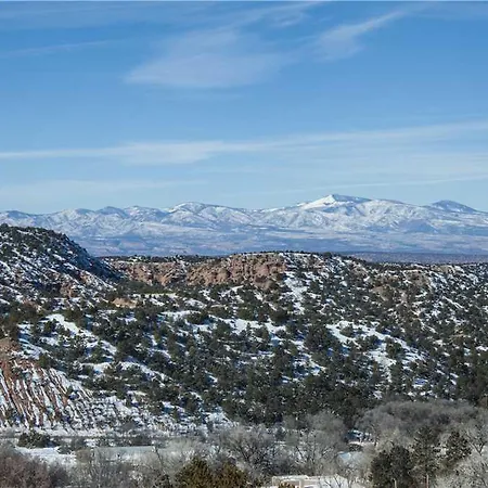 Bishop's K Three-bedroom Apartment Santa Fe